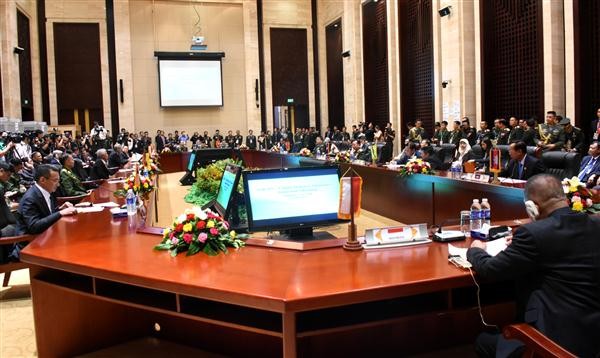 Hội nghị không chính thức Bộ trưởng Quốc phòng ASEAN – Trung Quốc - ảnh 1